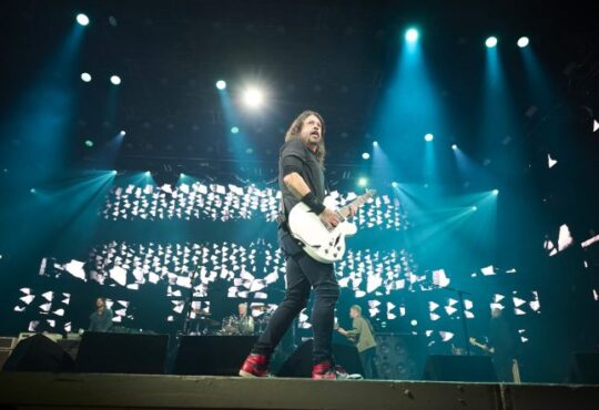 Dave Grohl Aussie Love: Foo Fighters Rock Sydney